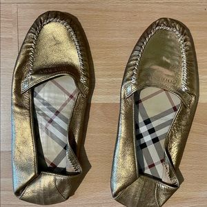 Used Gold Burberry Slippers